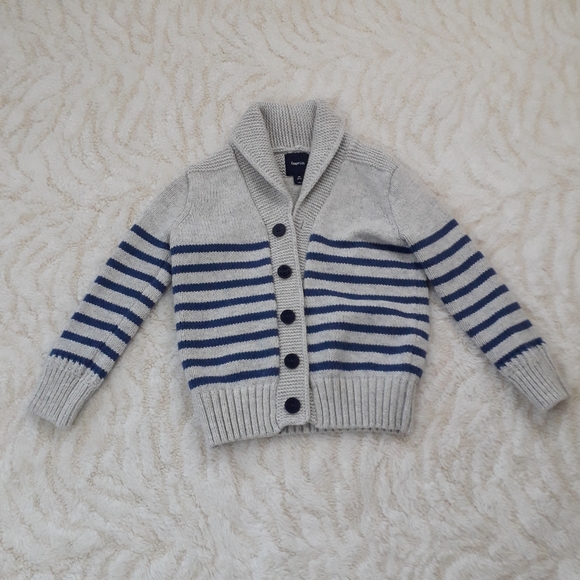 GAP Other - ✨ Host Picked ✨ Gapkids blue and white cardigan XS (4-5)